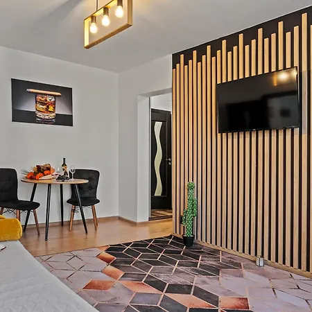 Apartament De Lux Drumul Taberei Bucarest Esterno foto