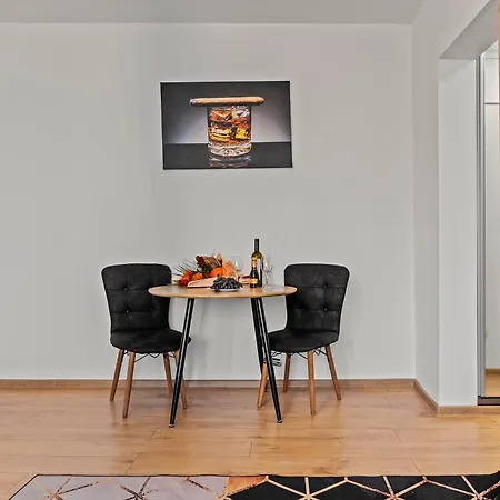 Apartament De Lux Drumul Taberei Bucarest Esterno foto