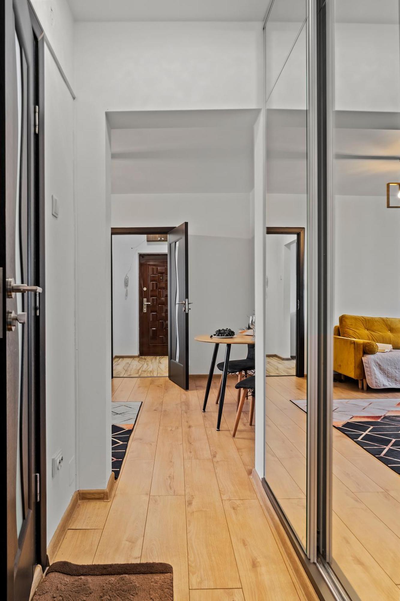 De Lux Drumul Taberei Apartamento *